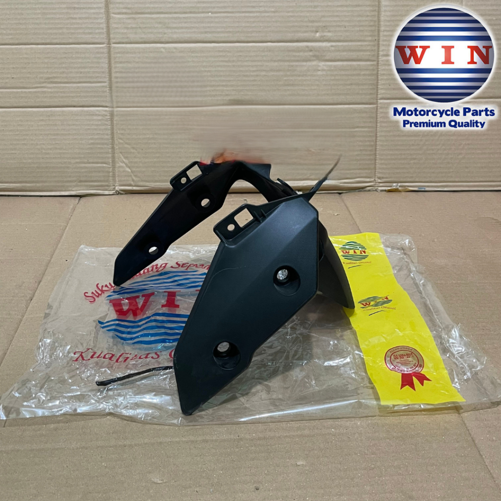01-D44-309-82AA Yamaha Aerox 155 บังโคลนหน้าหลัง WIN