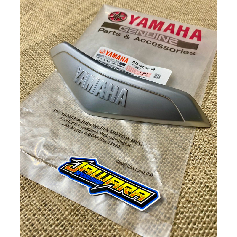 Garnis Accessories emblem Writing yamaha เบาะหลัง yamaha xmax 250 เดิม