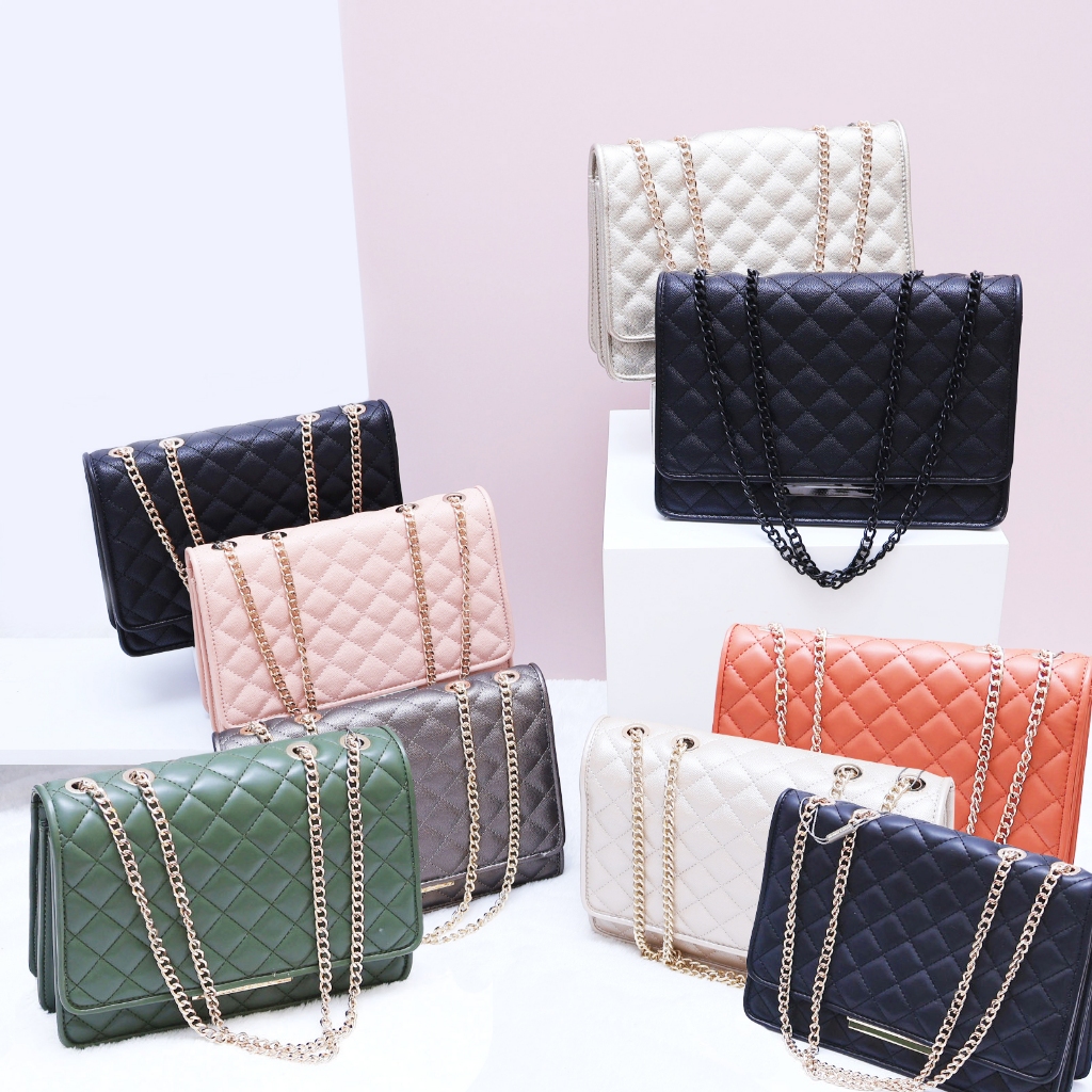 กระเป๋าสะพายไหล่ผู้หญิง 1267 ขนาด 27ซม. DEFECT