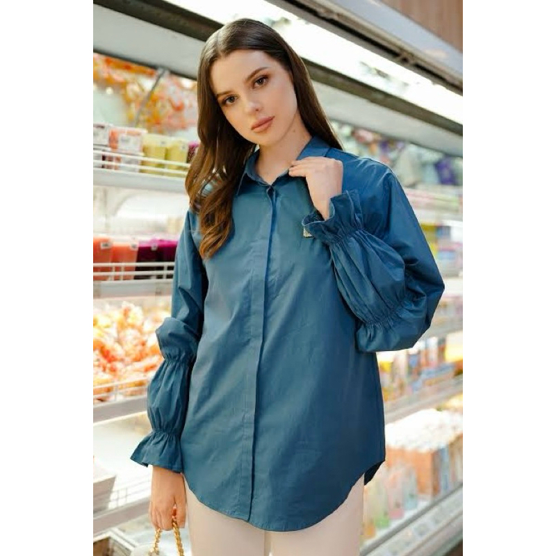 Needle Thread - เสื้อ Heidy - สีฟ้า