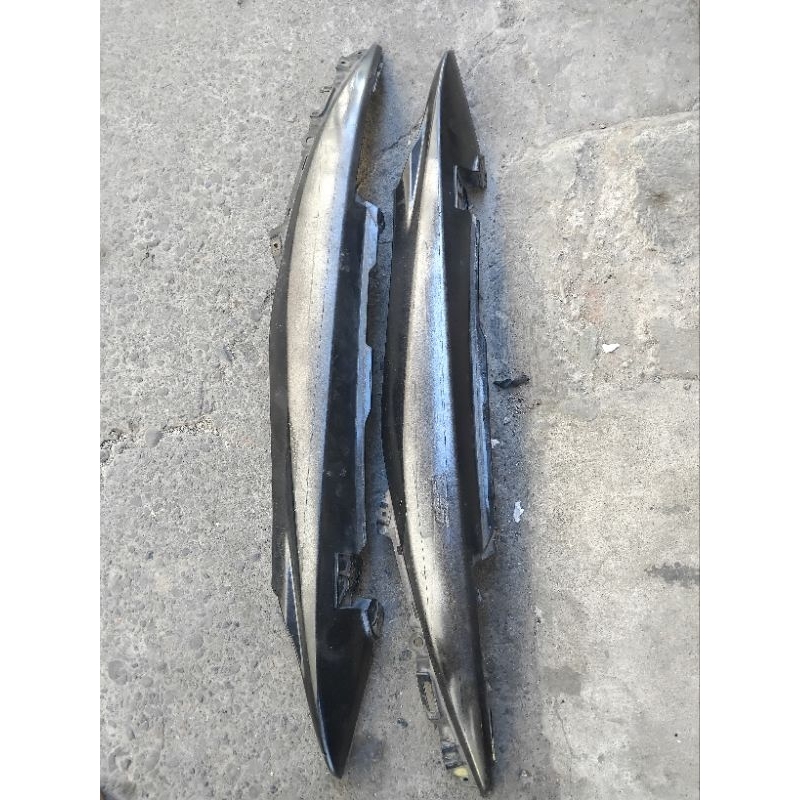 สํารับหลังขวาตัวซ้าย suzuki skywave 125