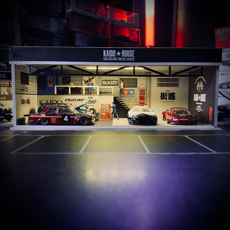 DIORAMA BOX KAIDO HOUSE SPEED SHOP 1:64