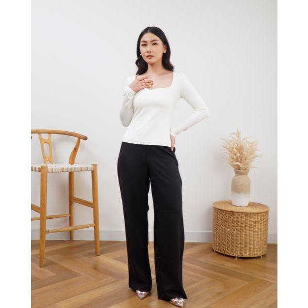 Ariane Fawn Top - Basic Collection