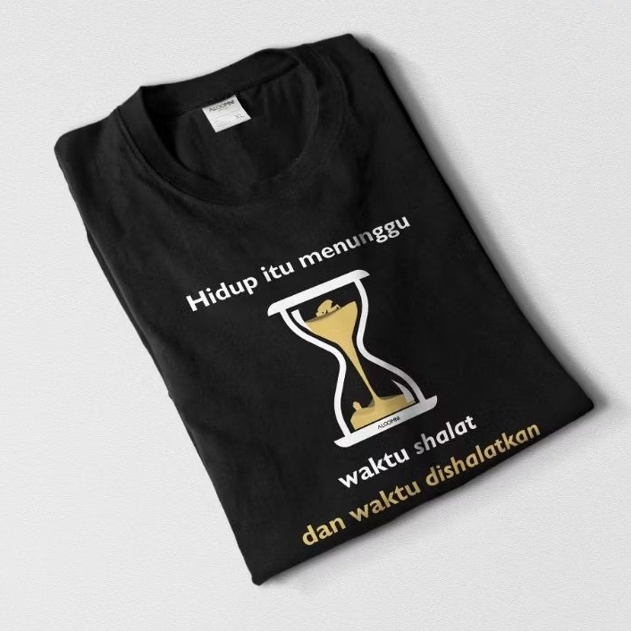 เสื้อยืด LIFE IS WAITING สําหรับ PRAYER TIME และ PRYING TIME