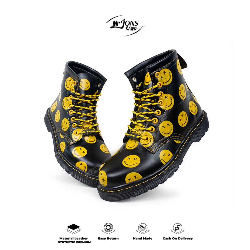 Mr.Jonsrawk Official - รองเท้าบูทหนังผู้ชายและผู้หญิงลาย 8 หลุมและรอยยิ้ม