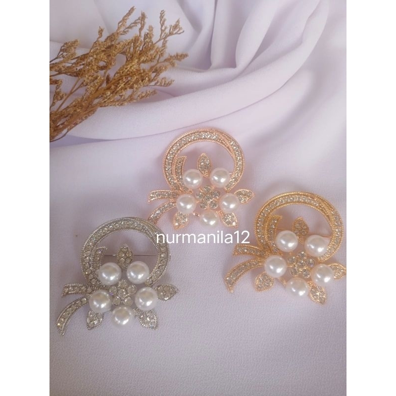 เข็มกลัด B301*******