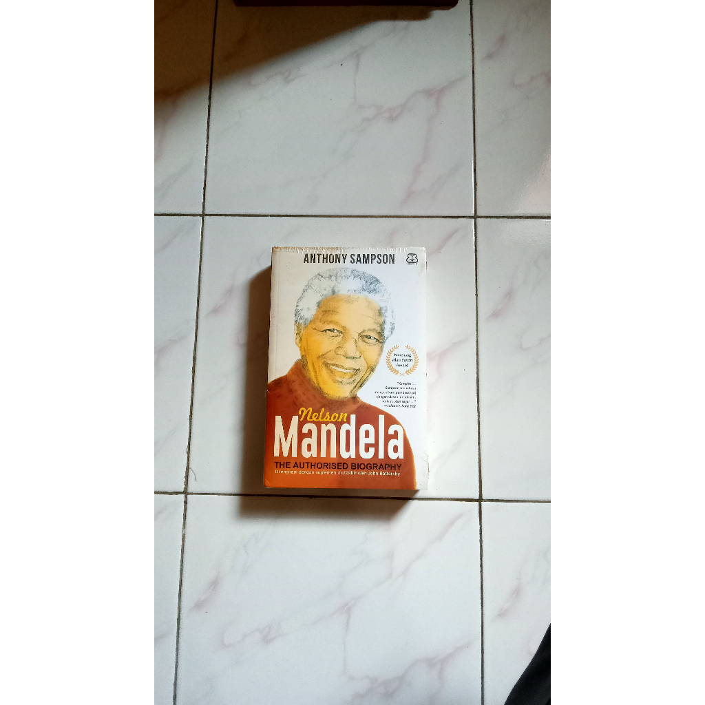 Nelson Mandela: ชีวประวัติผู้อนุญาต