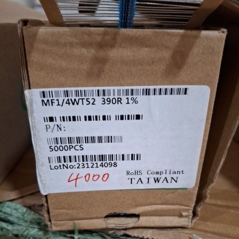 100 ชิ้น 1/4 วัตต์ 390 โอห์ม Resistor R 1/4w 390R เท้าทองแดง