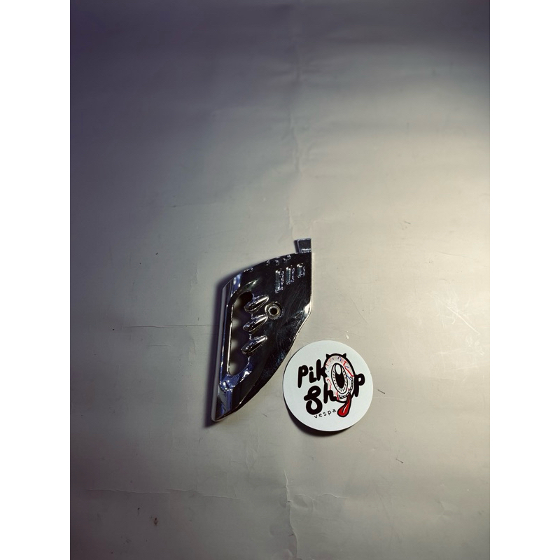 ฝาครอบโช้ครุ่น JS Manuf Vol 1 Chrome สําหรับ Vespa Sprint Primavera