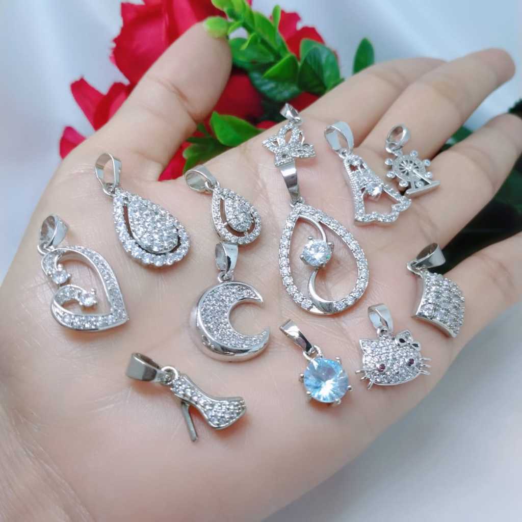 Selma Simple Pendant Jewelry Accessories Gold Plated Titanium Xuping Copper IT14