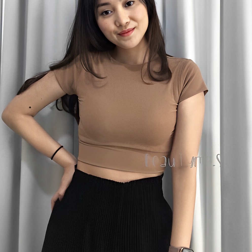 ตอนนี้ GSC เสื้อยืดผู้หญิงคอเต่าธรรมดาคอสองชั้นครอปท็อป