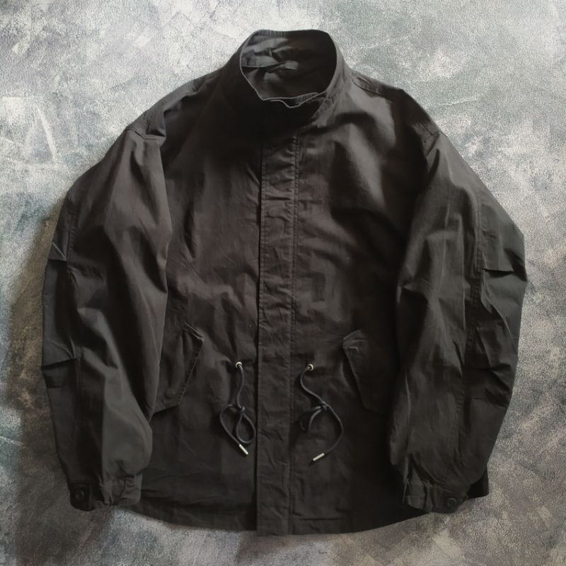 Frizmworks Oscar Fishtail Type 001 กางเกงขาสั้น เสื้อแจ็คเก็ตพาร์ก้า