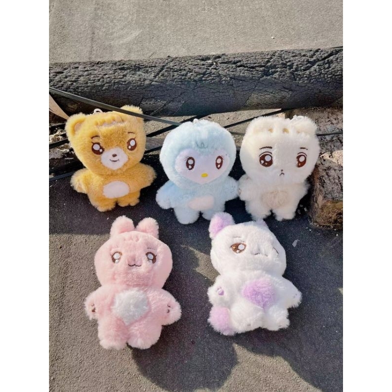 ตุ๊กตาพวงกุญแจ TXT**