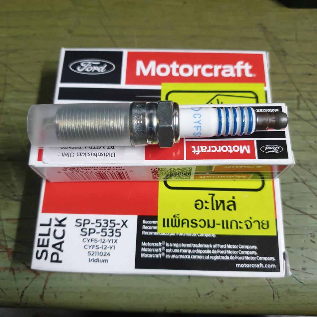 IRIDIUM SPARK PLUG FORD FIESTA ECOSPORT FOCUS CYFS12Y1 ต้นฉบับ