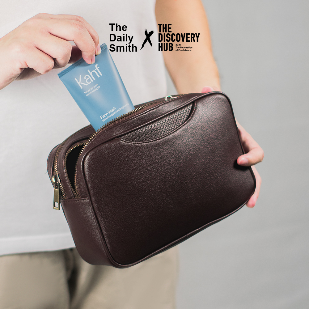 สมิธ THE DAILY | WEXFORD BROWN Pouch Hand Bag | กระเป๋าคลัทช์ | กระเป๋าถือผู้ชายห้องโดยสารคู่