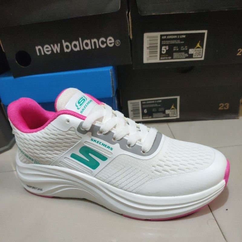 รองเท้า Running sport