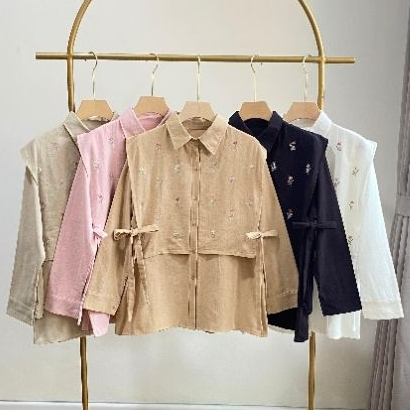Kemeja เสื้อเชิ้ตปักลาย เสื้อลายดอกไม้ลายนูน เสื้อสตรี