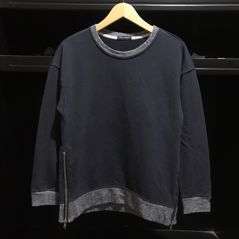เสื้อสเวตเตอร์คอกลม Archive 56 2nd