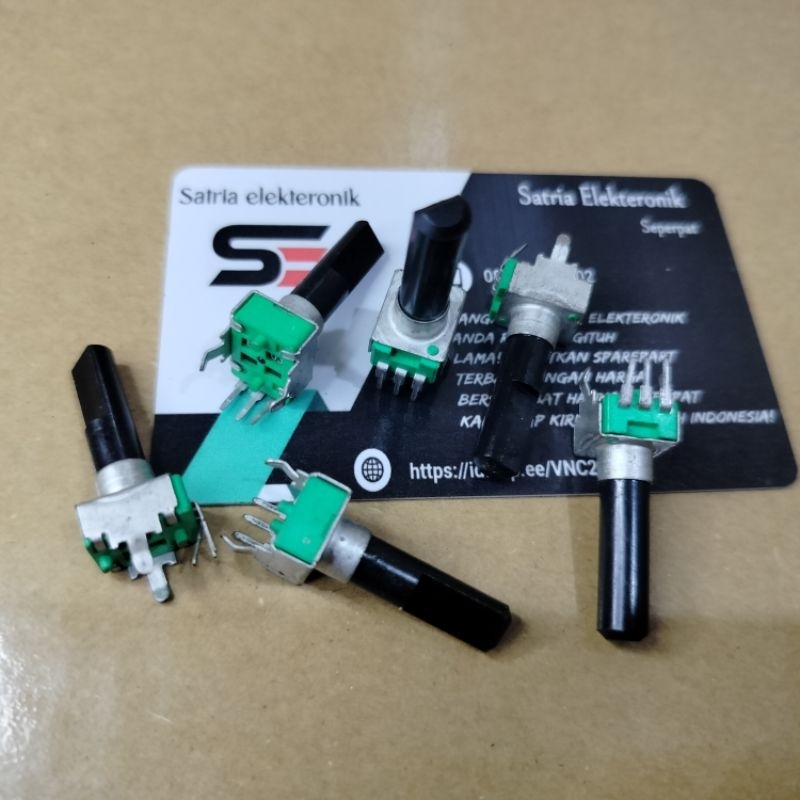 Potentiometer งอได้ 3 ขาขนาดต่างๆ B5k - B10K - B20K - B50k - B100K