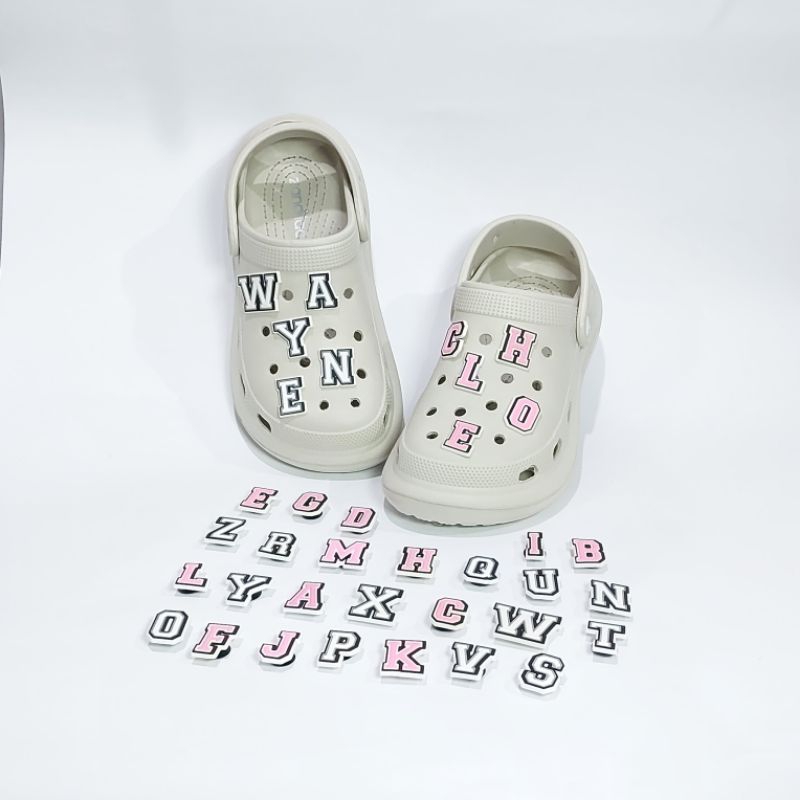 ตัวอักษร CWBITZ - เสน่ห์ธีมจดหมายที่ไม่ซ้ํากัน/Jibbitz สําหรับอุปกรณ์เสริม Crocs