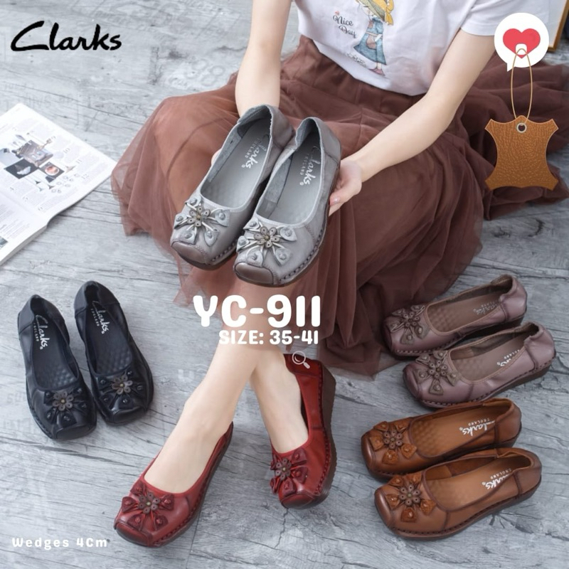 Clarks YC-911 ดอกไม้หนัง Wedge 4 ซม.รองเท้า/นําเข้าหนังผู้หญิง Wedges/หนังรองเท้าทํางานสํานักงานของผ