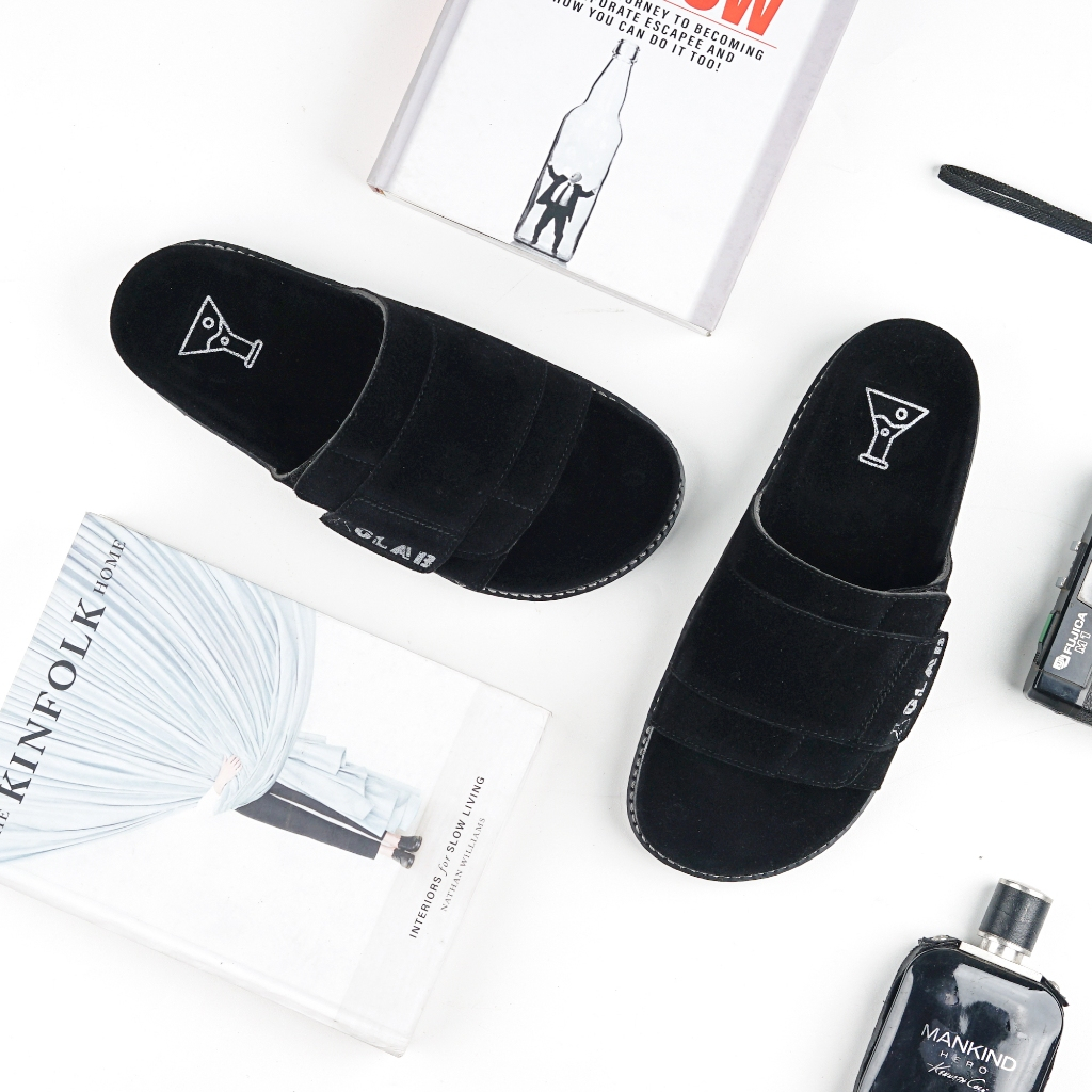 Iqlab Footwear - รองเท้าแตะ Allaqart - รองเท้าแตะลําลอง - รองเท้าแตะสไลด์ - รองเท้าแตะแบบสวม - รองเท