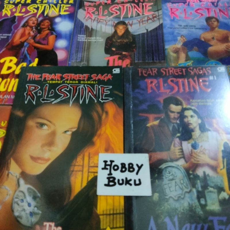 RL Novel Stine Fear Street Saga Sagas Super Chiller