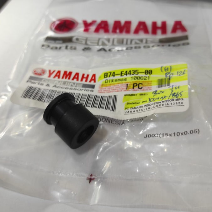 Yamaha XMax, Aerox 155, Lexi กล่องกรองอากาศ Grommet B74-E44345-00