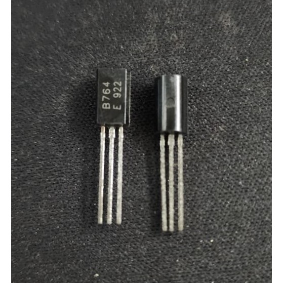 ทรานซิสเตอร์ B764 ซิลิคอน PNP 0.9W 50V 1A ตัวควบคุมแรงดันไฟฟ้าวัตถุประสงค์ทั่วไปทรานซิสเตอร์ Equatio