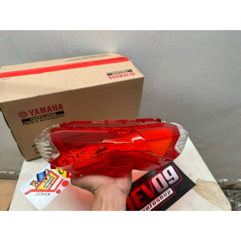 Mica เบรคหยุดกระจกไฟท้าย NMAX ใหม่ 2021 2022 2023 B6H Original Stanley