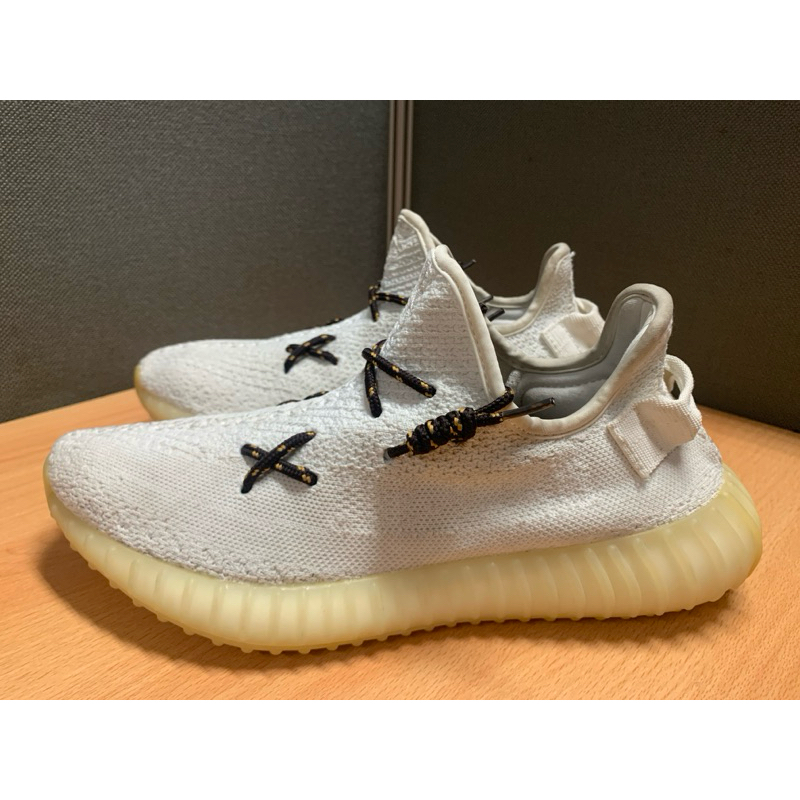 Adidas YEEZY BOOST 350 V2 CREAM รองเท้าผ้าใบสีขาว ไซส์ 44