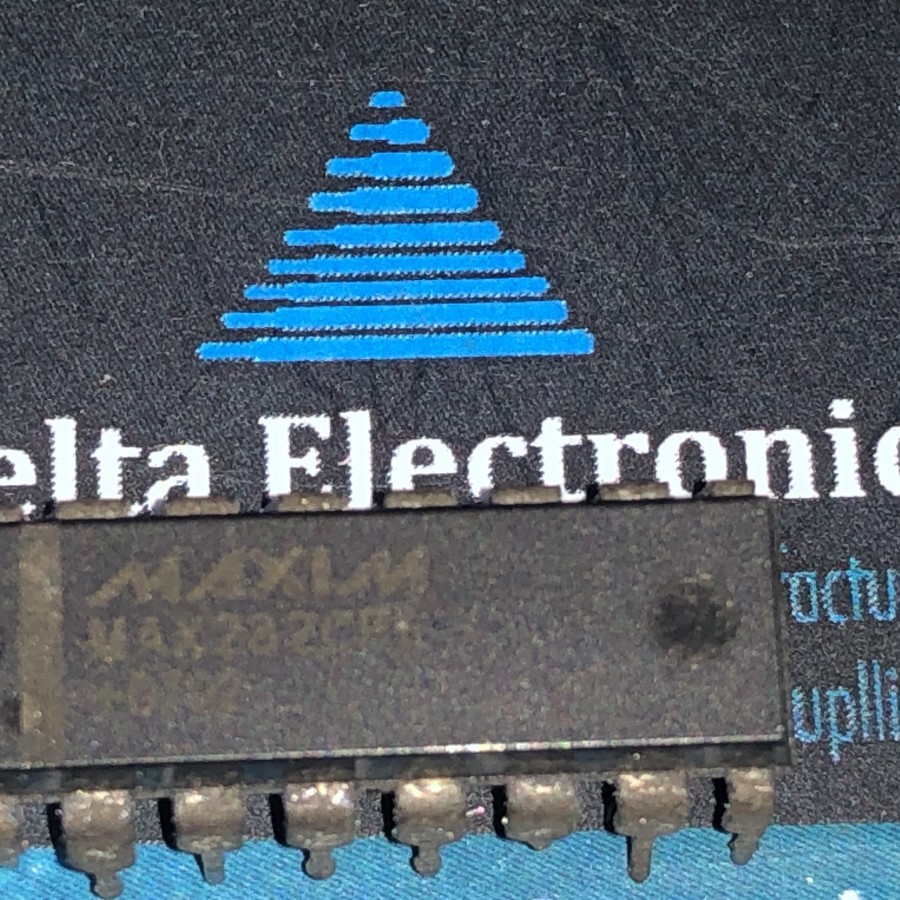 IC Max232CPE MAX232 CPE RS232 เป็นตัวแปลง TTL