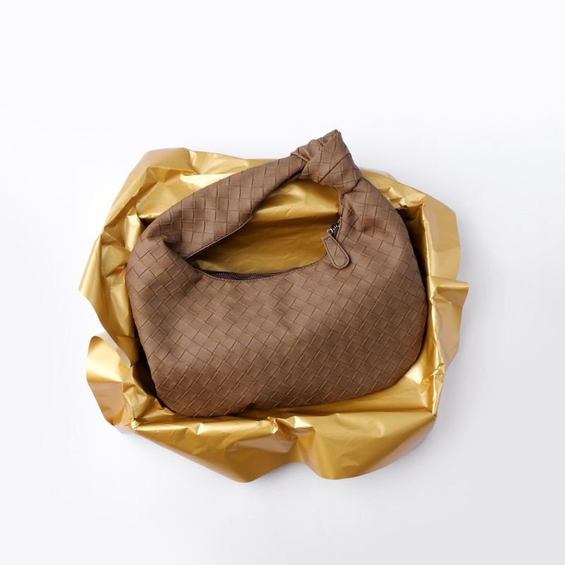 ข้อเสนอที่ดีที่สุด ลดล้างสต็อค Bailey Market Carol Hobo Bag ทอหรูหรา