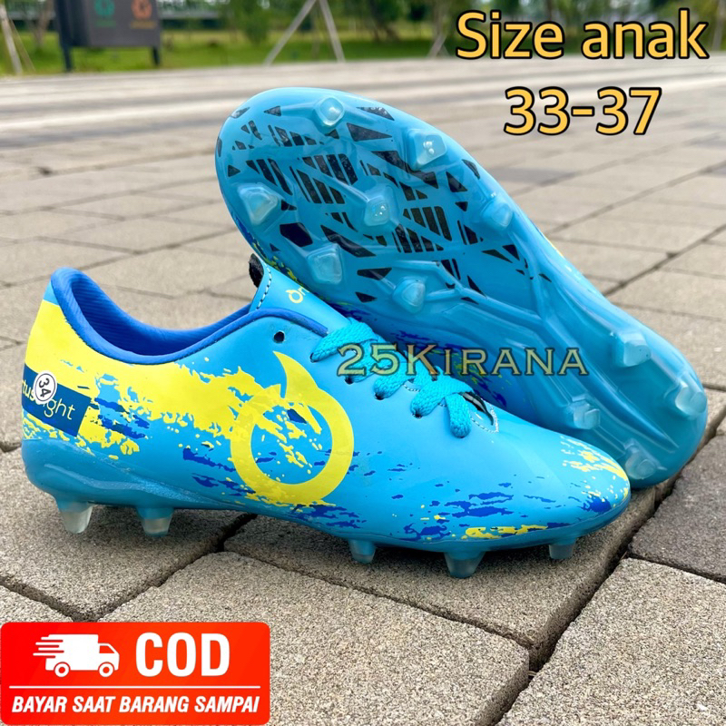 Ortuseight Clear Sole Kids Football Shoes Junior Football Shoes/Junior Kids Football Shoes NEW Size 