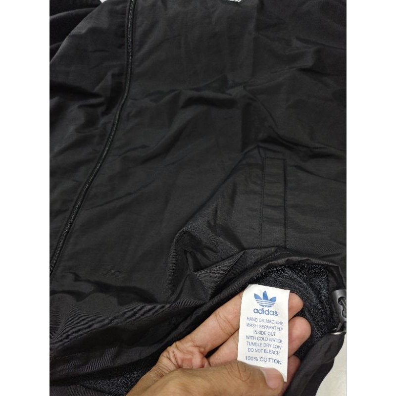 WAREHOUSE CLEARANCE WINDBREAKERS - ADIDAS FULLTEG & FURNITURE OUTDOOR PARACHUE JACKET