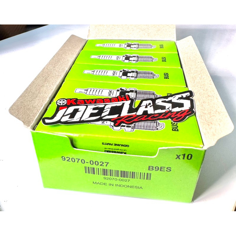 HIJAU (027) หัวเทียน B9ES KR150 ^ หัวเทียน B9 ES B 9 ES b9es กล่องสีเขียว Ninja 150 2Tak R SS KIS RL