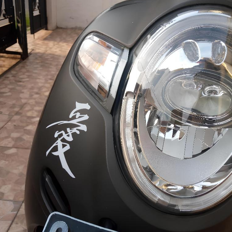 สติ๊กเกอร์แข่งคันจิกับญี่ปุ่นเขียนอุปกรณ์มอเตอร์ไซค์ตัวอักษรจีนสติ๊กเกอร์รัก - รูปที่ 2