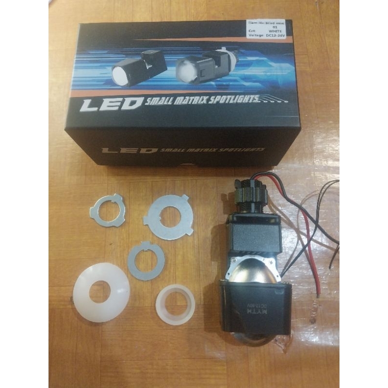 Bilin Matrix x1 มินิโปรเจคเตอร์ 1.5 นิ้วแบนไฟ led ยิง bud matrix x1