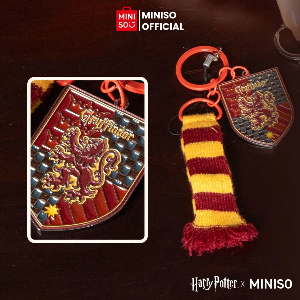 Gantungan Official Miniso x พวงกุญแจผ้าพันคอ Harry Potter พิมพ์ลาย Gryffindor Ravenclaw และ Slytherin
