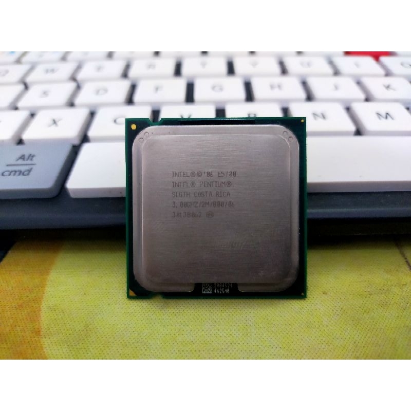 Intel Penthium E5700 LGA 775