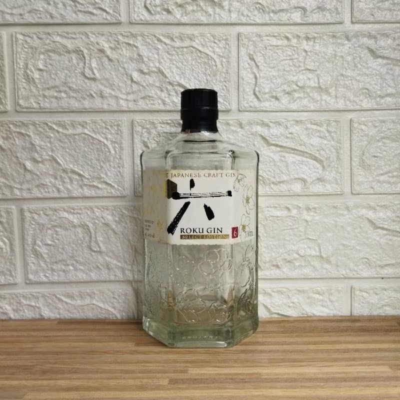 Roku Gin ขวดเปล่า 700ml