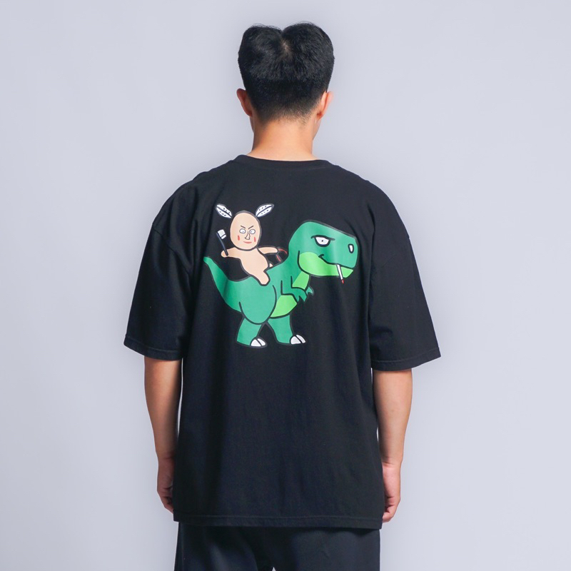 Jack&russel - เสื้อยืดโอเวอร์ไซส์ Riding Dino