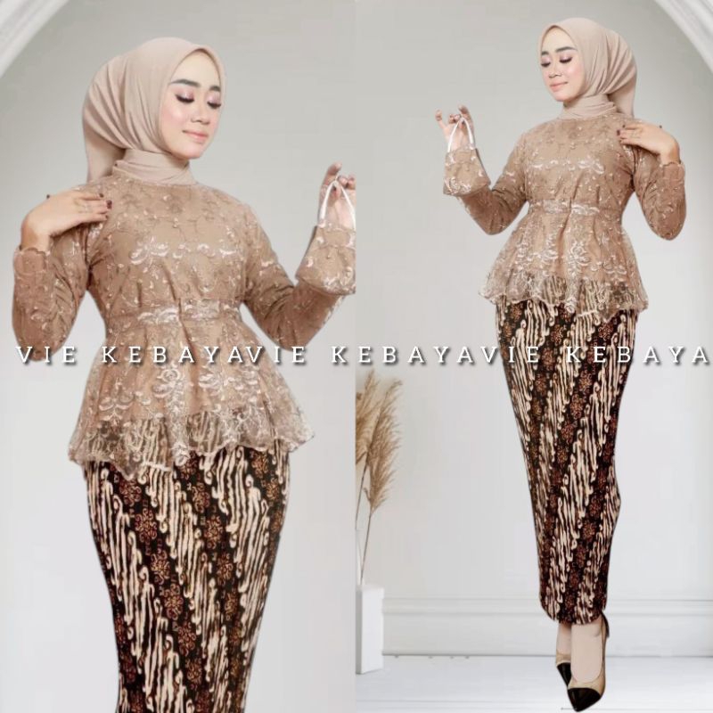 Cantika Kebaya - Modern Kebaya - Graduation Kebaya - Teenage Kebaya - Party Kebaya - Wedding Kebaya 