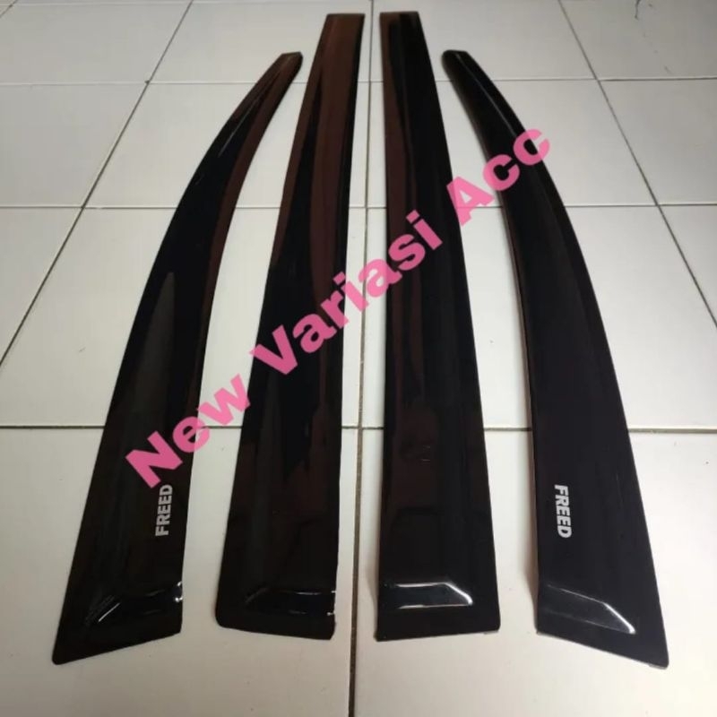 Honda Freed slim model รถน้ํา