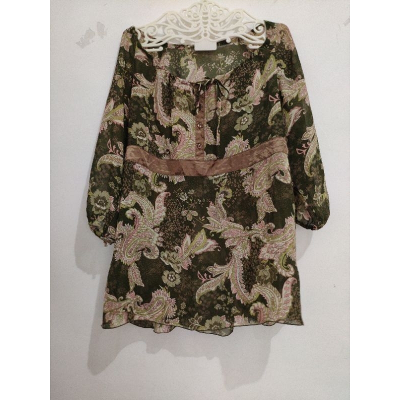 HIJAU Sabrina Chiffon Pasley Matcha Green Balloon Drawstring Blouse for Women