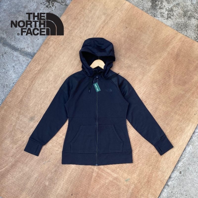 เสื้อแจ็คเก็ต The North Face