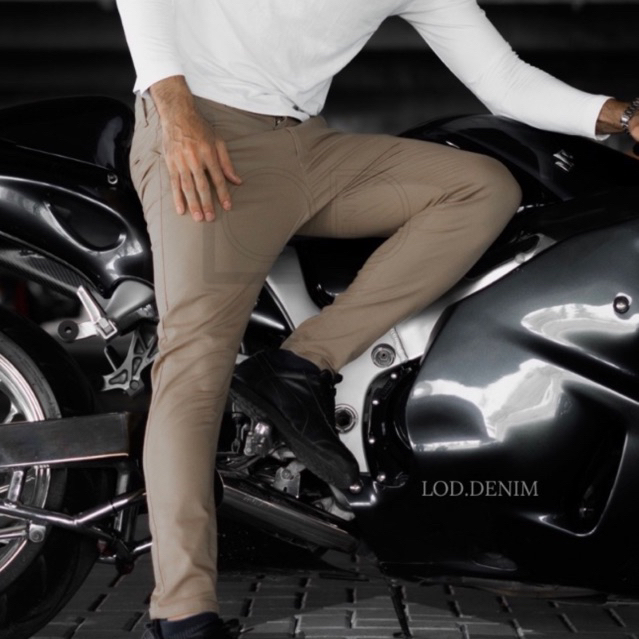 LOD.DENIM X CASTE - กางเกงชิโน่ผู้ชาย - EXPRESSION