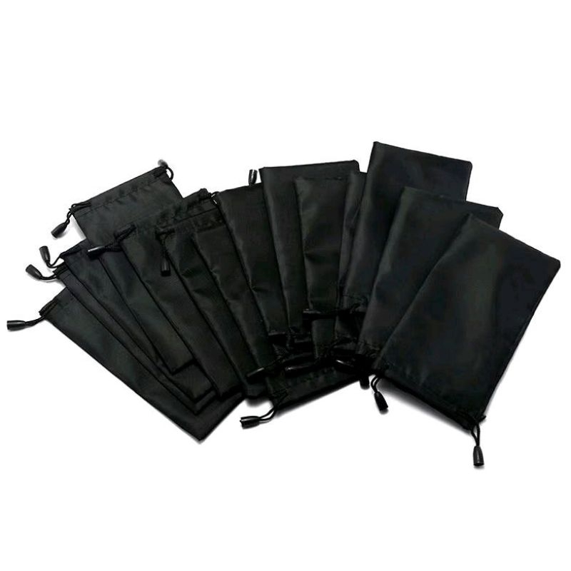 E ( E96 ) กระเป๋าสําหรับฝาครอบแว่นตา / กระเป๋าสีดํา