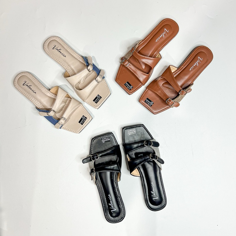 VALENCIA • DANIRA FLAT SANDALS BY VALENCIA • FLAT SANDALS • รองเท้าผู้หญิง • FASHION SANDALS