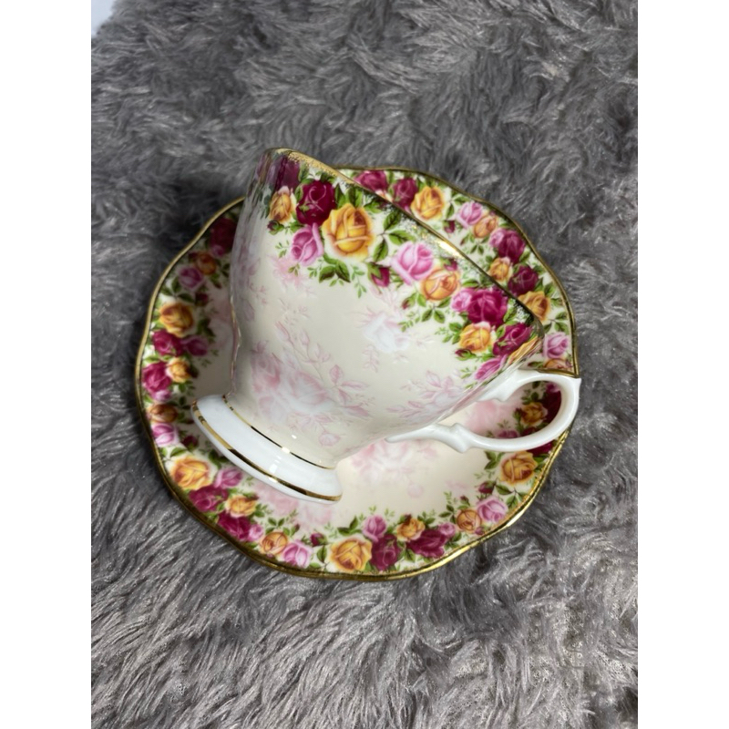 ถ้วย / ถ้วยชา & จานรอง Peach Damask Royal abert